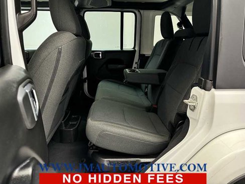 Used 2024 Jeep Wrangler Sport S image 15