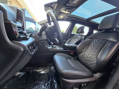 Used 2023 Kia Sportage X-Line w/ X-Line Premium Package image 11