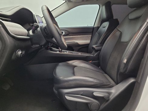 Used 2022 Jeep Compass Latitude w/ Sun and Sound Group image 17