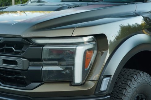 Used 2025 Ford F150 Raptor image 19
