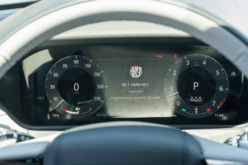 New 2026 Land Rover Range Rover Velar Dynamic SE image 14