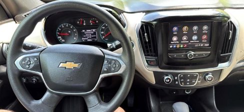 Used 2022 Chevrolet Traverse LS image 17