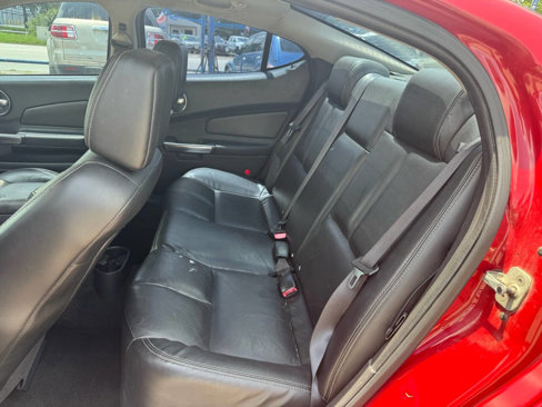 Used 2007 Pontiac Grand Prix w/ Sun And Sound Package image 9