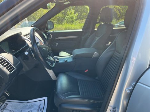 Used 2021 Land Rover Discovery S R-Dynamic image 7