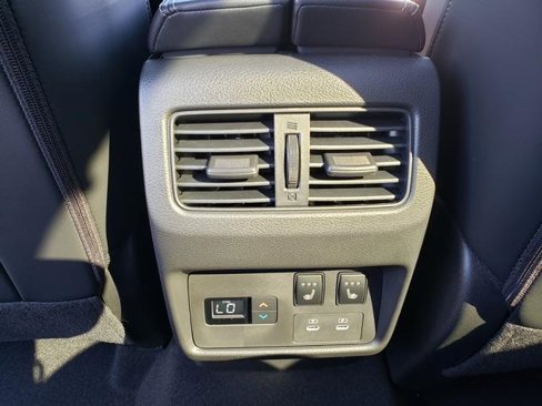 New 2026 Nissan Rogue Platinum image 13
