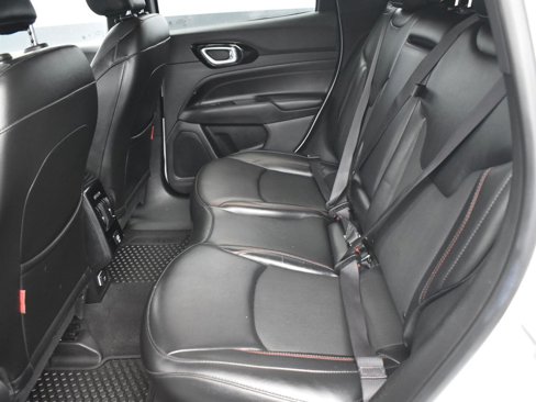 Used 2023 Jeep Compass Trailhawk image 10