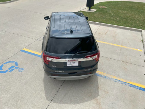 Used 2020 GMC Acadia SLE image 12