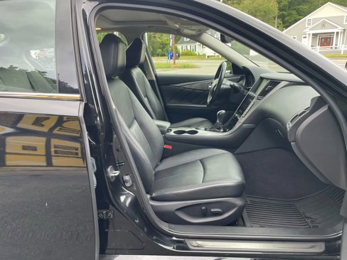 Used 2015 INFINITI Q50 Premium w/ Navigation Package image 12