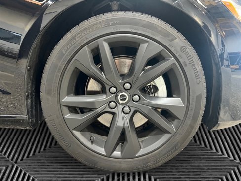 Used 2024 Volvo S60 B5 Plus image 11