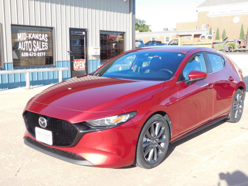 Used 2019 MAZDA MAZDA3 Hatchback w/ Preferred Package image 1