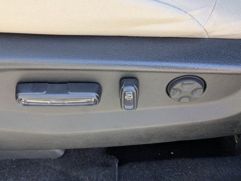 Used 2022 Honda CR-V EX image 19