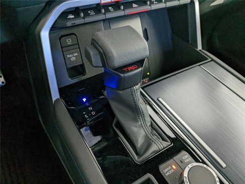 New 2025 Toyota Tundra Platinum image 19
