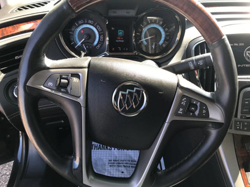 Used 2013 Buick LaCrosse Touring image 8