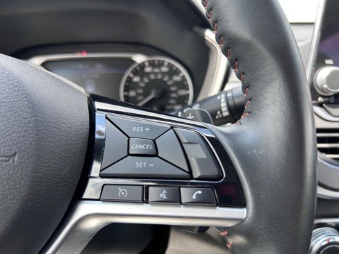 Used 2023 Nissan Altima 2.5 SR image 11