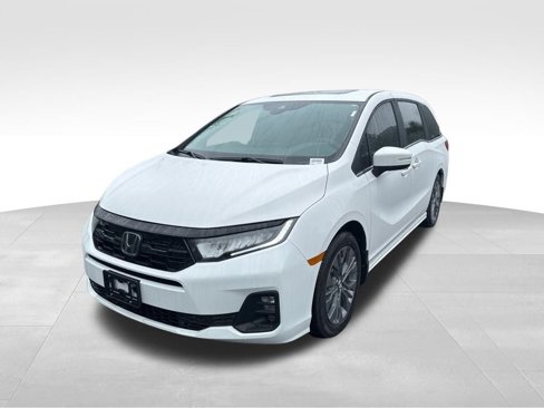 New 2025 Honda Odyssey Touring image 3