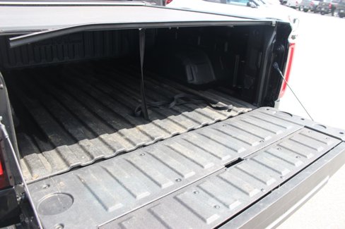 Used 2022 GMC Sierra 1500 SLT w/ SLT Convenience Package image 13