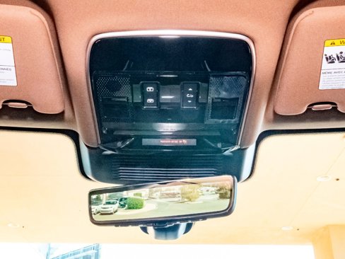 New 2025 Land Rover Range Rover Sport Autobiography image 17