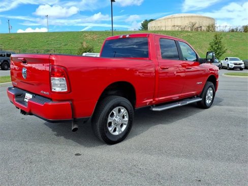 Used 2024 RAM 2500 Big Horn w/ Sport Appearance Package image 4