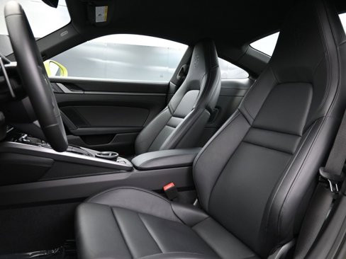 Certified 2025 Porsche 911 Carrera image 5