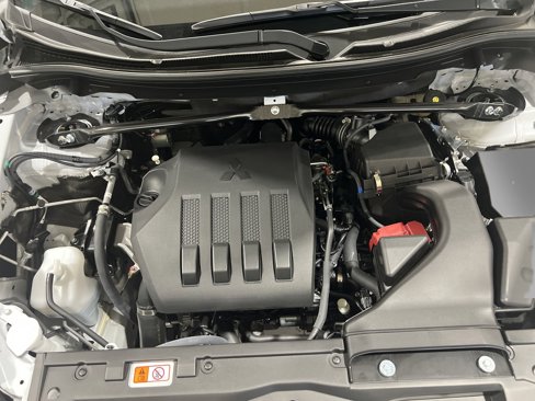 New 2025 Mitsubishi Eclipse Cross Black Edition image 23