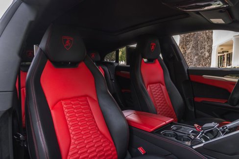 Used 2021 Lamborghini Urus image 26
