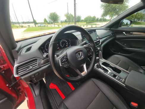 Used 2021 Honda Accord Sport image 10