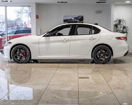 New 2025 Alfa Romeo Giulia AWD image 6