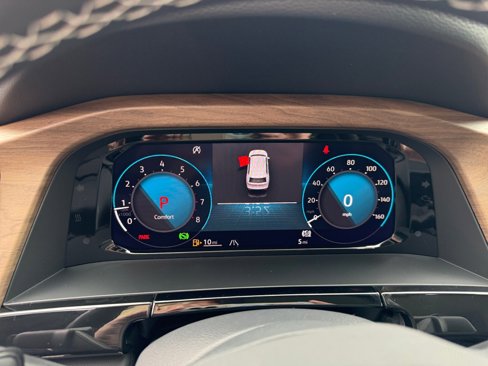 New 2025 Volkswagen Atlas SE image 9