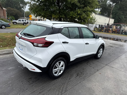 Used 2023 Nissan Kicks S image 8
