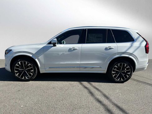 New 2026 Volvo XC90 B6 Plus w/ Protection Package Premier image 6