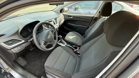 Used 2019 Hyundai Accent SE image 21