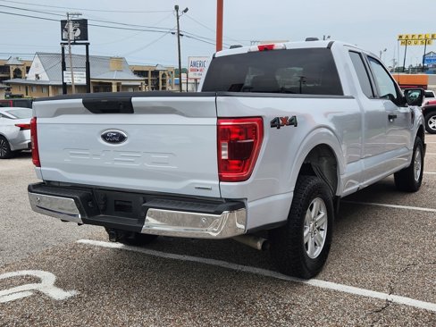 Used 2022 Ford F150 XLT w/ Equipment Group 301A Mid image 9