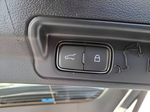 New 2025 Ford Explorer ST image 12