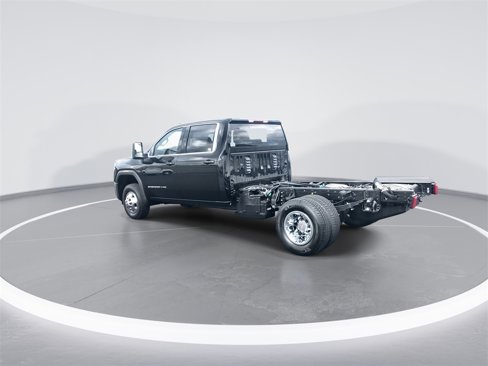 New 2026 GMC Sierra 3500 SLE w/ SLE Convenience Package image 6
