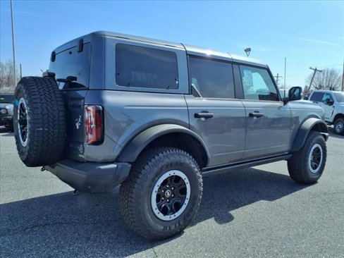 New 2025 Ford Bronco Badlands image 3