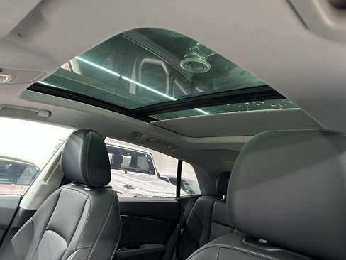 Used 2023 Audi Q8 Prestige image 26