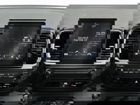 New 2025 Hyundai Venue SEL image 19
