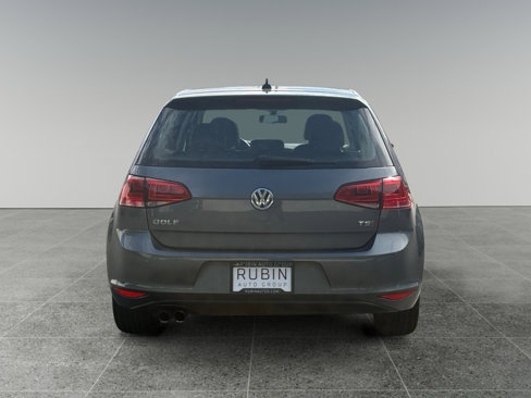 Used 2017 Volkswagen Golf Wolfsburg Edition image 5