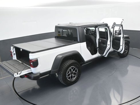 Used 2024 Jeep Gladiator Rubicon image 72