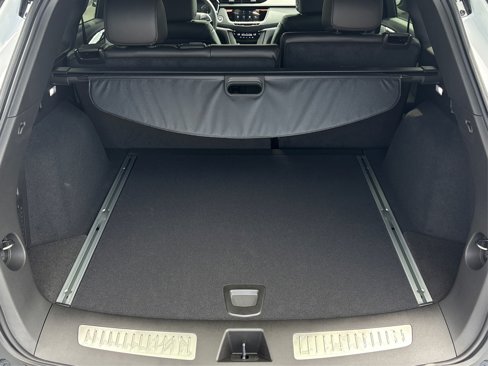 New 2025 Cadillac XT5 Premium Luxury image 11