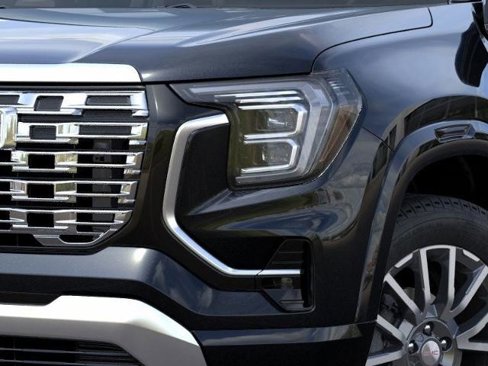 New 2026 GMC Terrain Denali w/ LPO, Floor Liner Package image 10