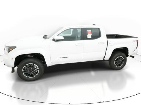 New 2025 Toyota Tacoma TRD Sport image 2