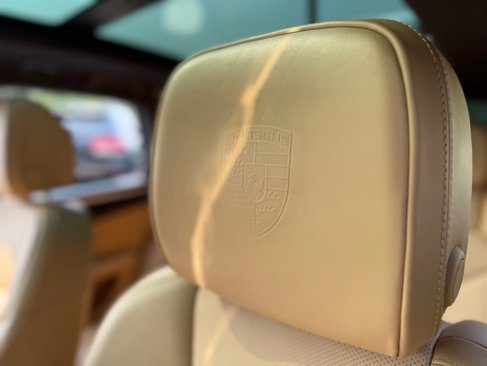 Used 2018 Porsche Macan S image 23