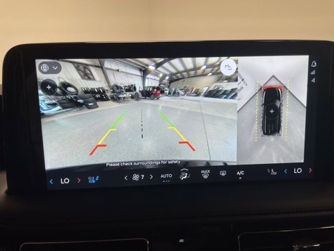 Used 2025 Lincoln Aviator AWD w/ Jet Appearance Package image 11