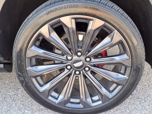 Used 2025 Cadillac Escalade V image 9
