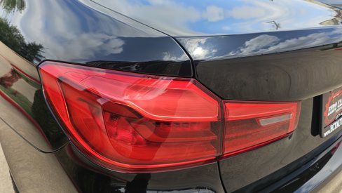 Used 2018 BMW 530e w/ Premium Package 2 image 10