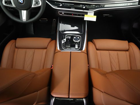 New 2026 BMW X7 xDrive40i w/ Executive Package image 17