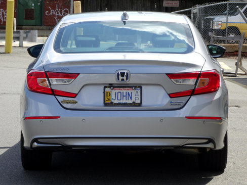 Used 2022 Honda Accord Touring image 6