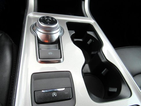 Used 2024 Ford Edge SEL image 26