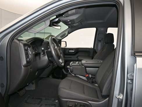 Used 2025 Chevrolet Silverado 1500 Custom Trail Boss w/ LPO, Dark Essentials Package image 11